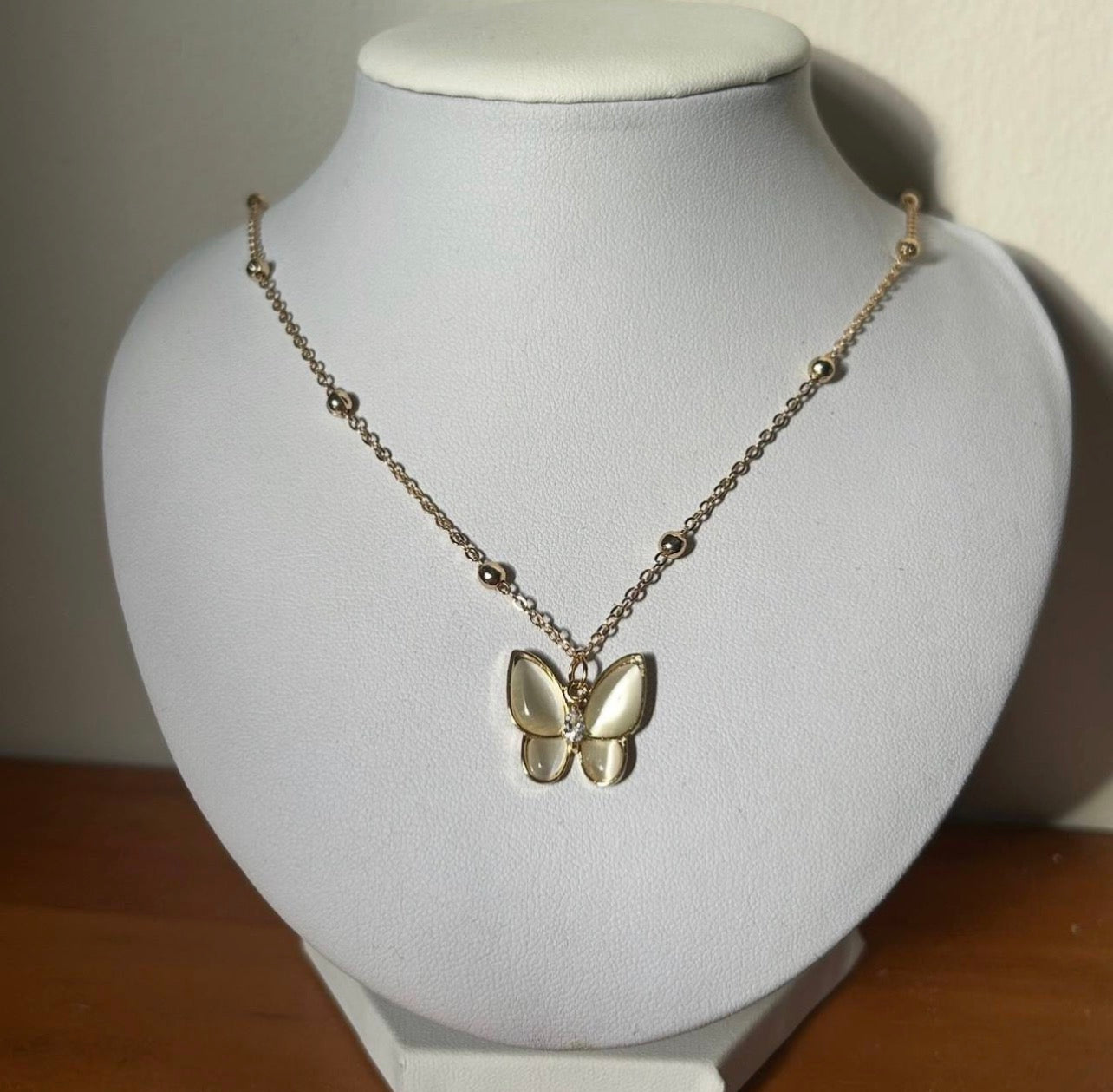 Butterfly Muse Chain